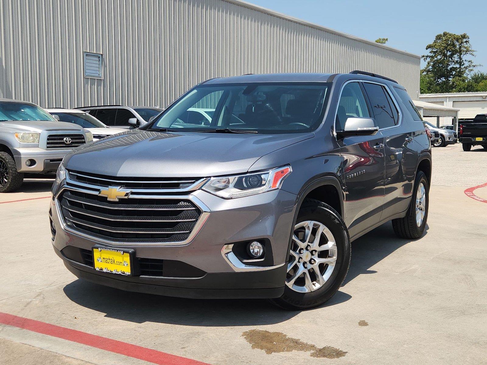 2020 Chevrolet Traverse Gris (Satin Steel Metallic) SUV/Crossover Tracción delantera 9 velocidades Automática