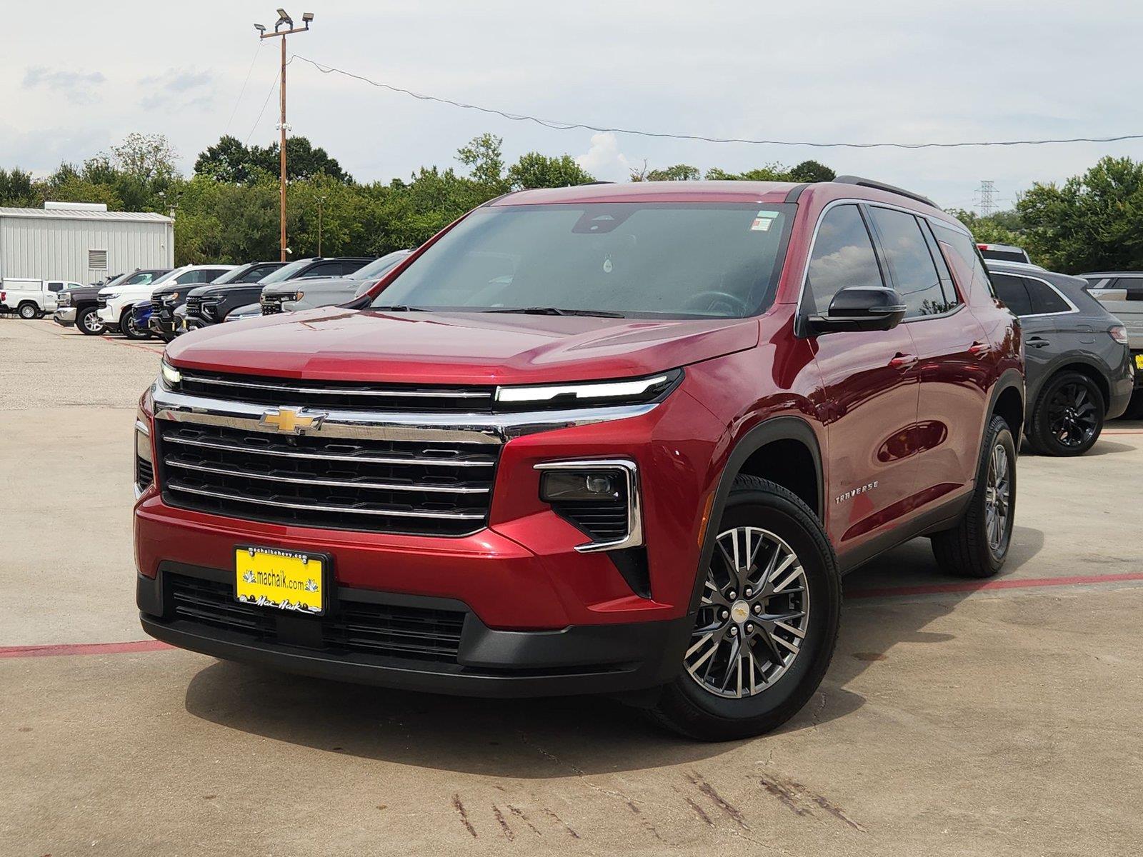 Radiant Red Tintcoat 2025 Chevrolet Traverse SUV / Crossover Front-Wheel Drive 8-Speed Automatic