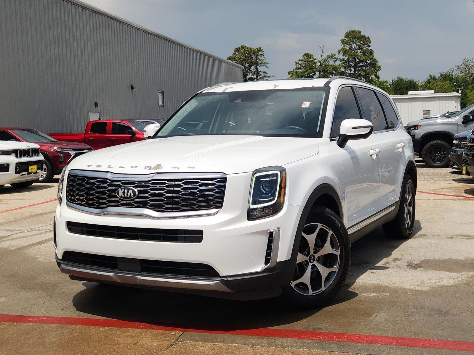 Snow White Pearl 2020 Kia Telluride SUV / Crossover Front-Wheel Drive 8-Speed Automatic
