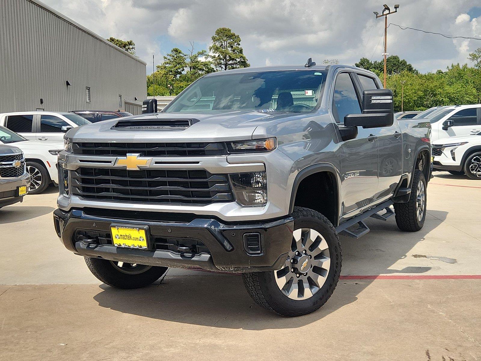 Sterling Gray Metallic 2025 Chevrolet Silverado 2500HD Pickup Truck Four-Wheel Drive Automatic