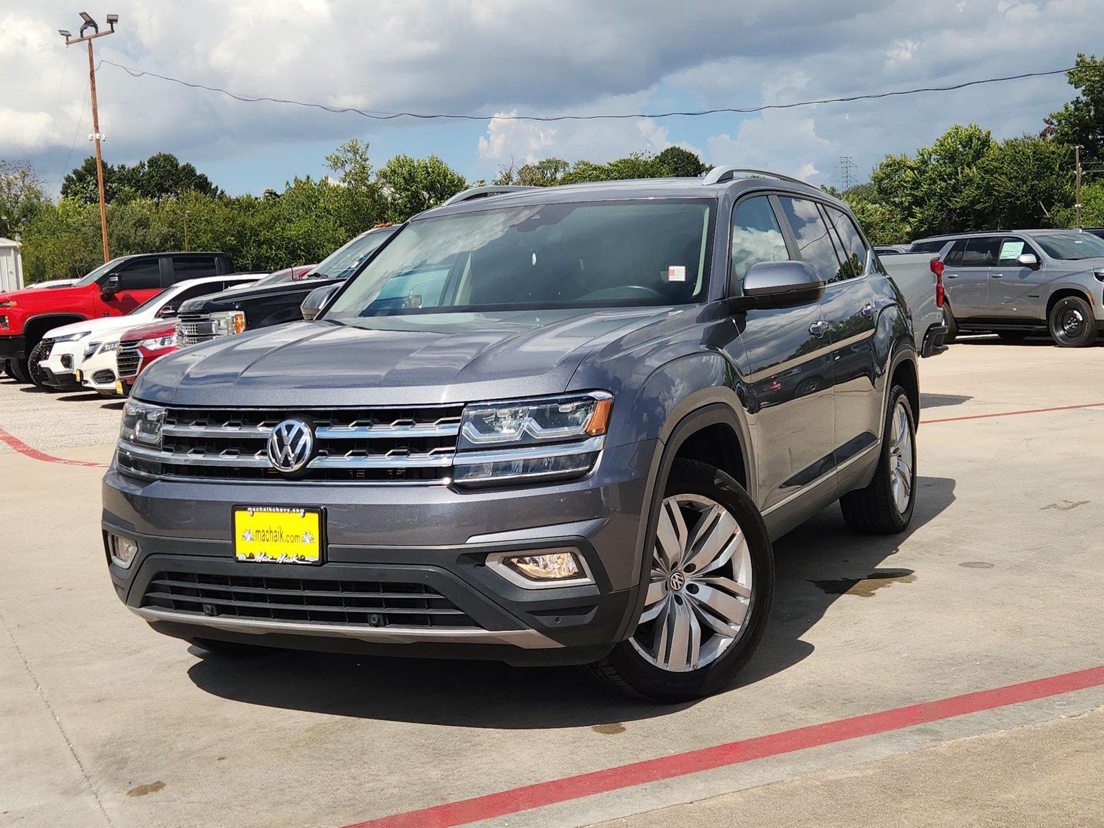 2019 Volkswagen Atlas Gris (Platinum Gray Metallic) SUV/Crossover Tracción delantera Automática