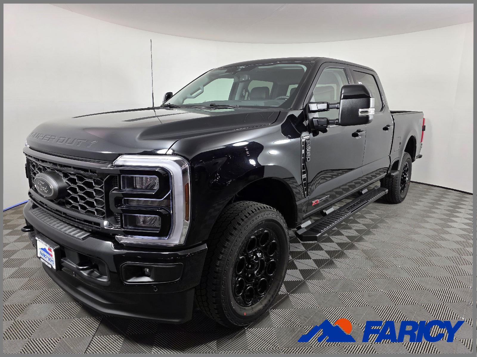 Agate Black 2025 Ford F-250 Super Duty Lariat Crew Cab 4WD Pickup Truck Four-Wheel Drive Automatic