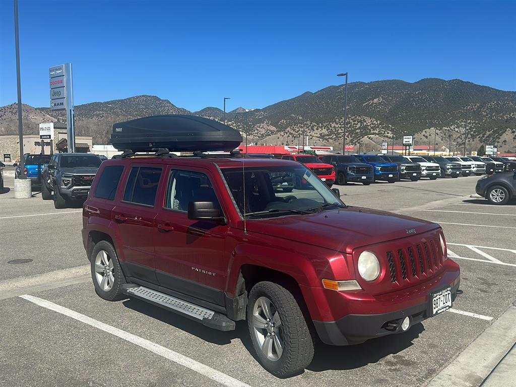 View vehicle photo 2