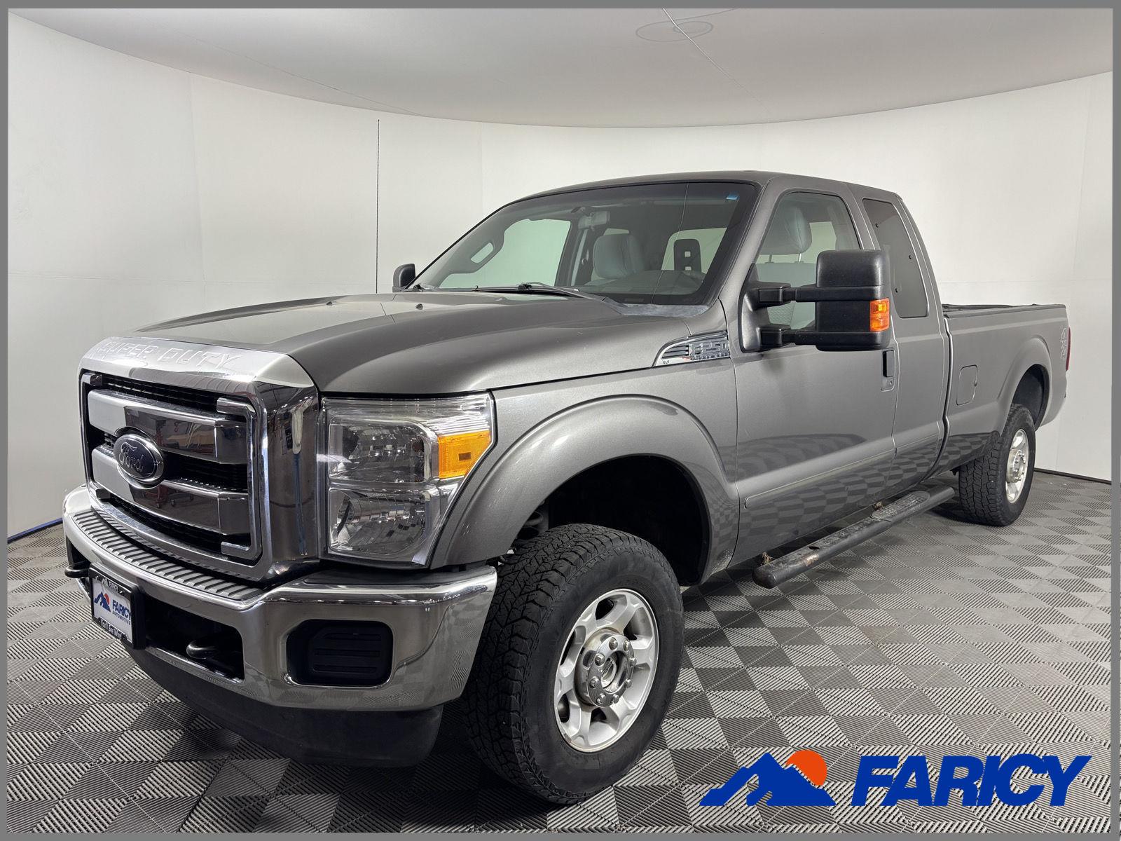 Sterling Gray Metallic 2014 Ford F-250 Super Duty XLT SuperCab 4WD Pickup Truck Four-Wheel Drive 6-Speed Automatic