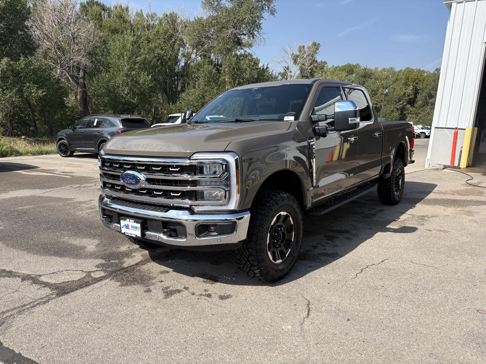 Marsh Gray 2026 Ford F-250 Super Duty Pickup Truck Four-Wheel Drive Automatic