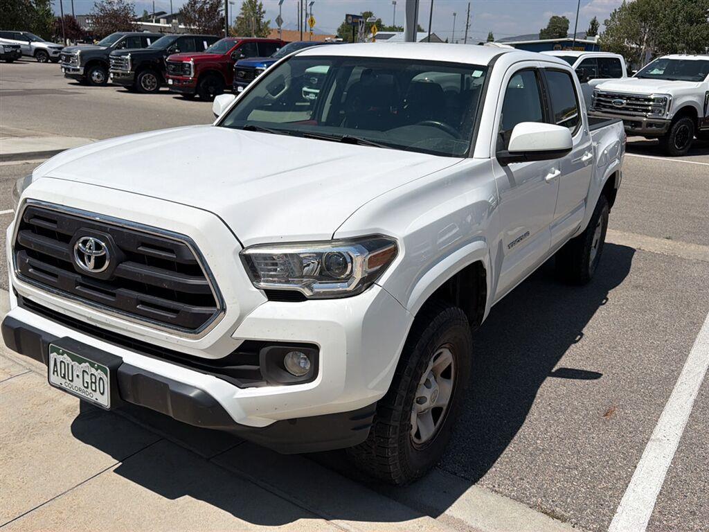 Super White 2016 Toyota Tacoma Pickup Truck Four-Wheel Drive Automatic