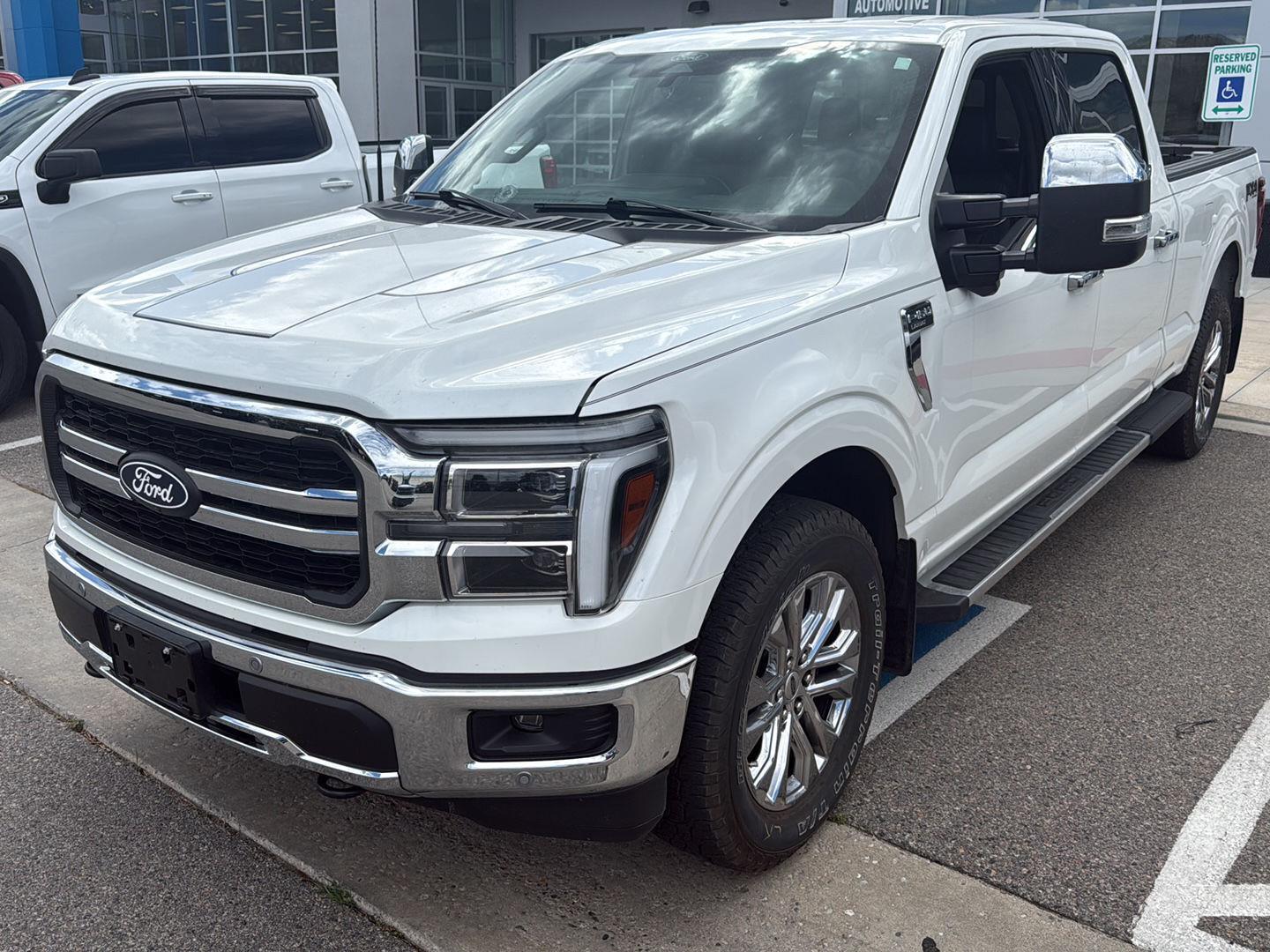 Star White Metallic Tri-Coat 2025 Ford F-150 Pickup Truck Four-Wheel Drive Automatic