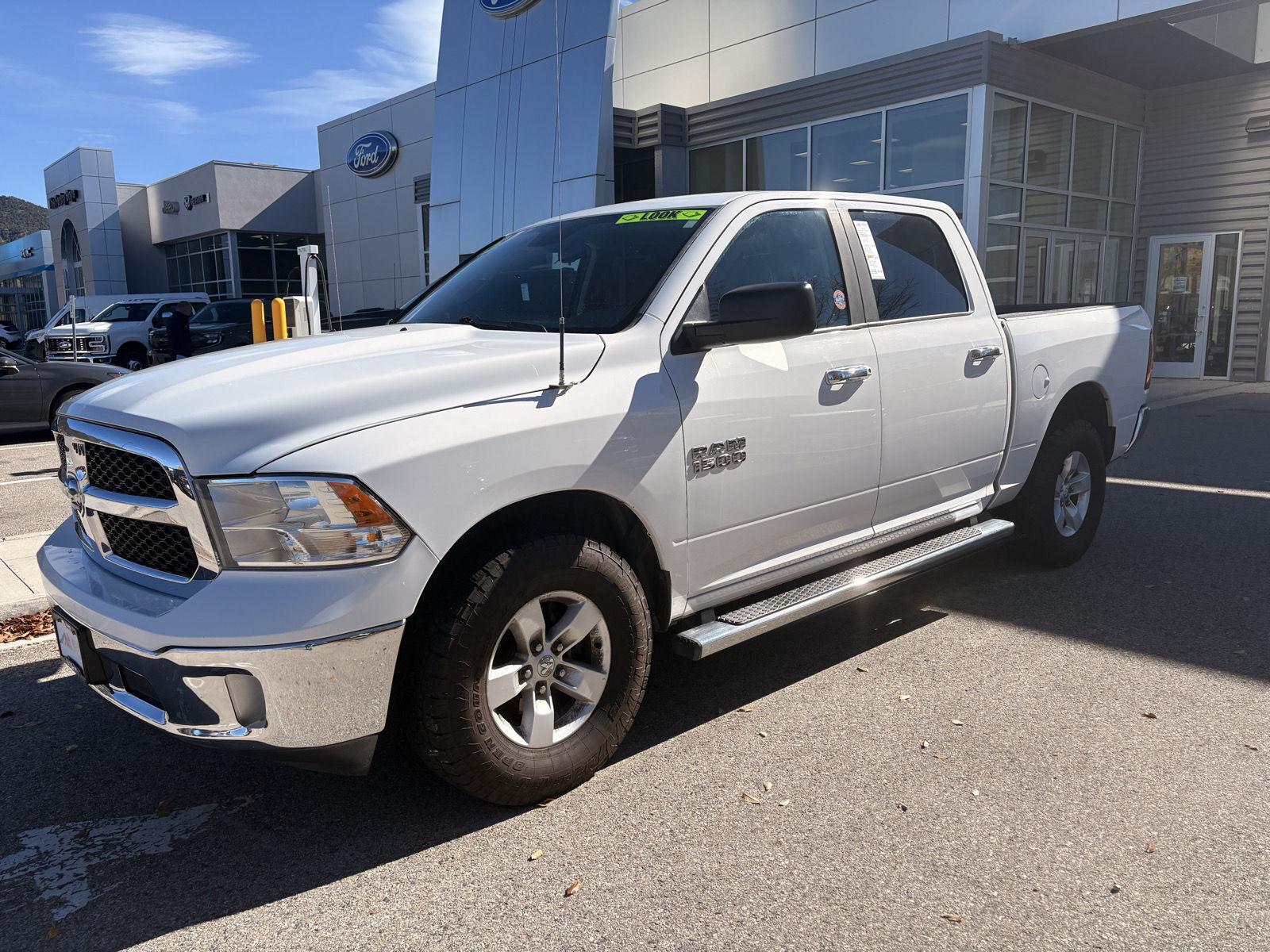 2015 RAM 1500 SLT Crew Cab 4WD