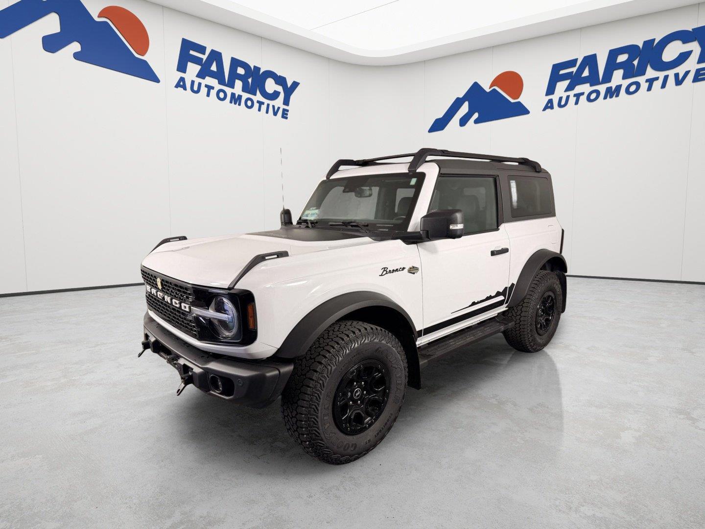  2023 Ford Bronco Wildtrak Advanced 2-Door 4WD   