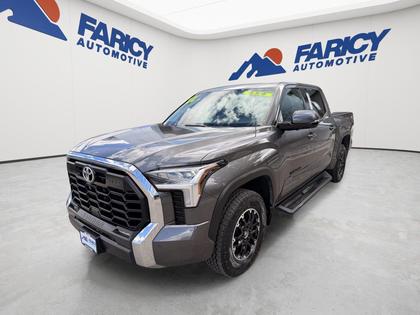  2022 Toyota Tundra SR5 CrewMax Cab 4WD   