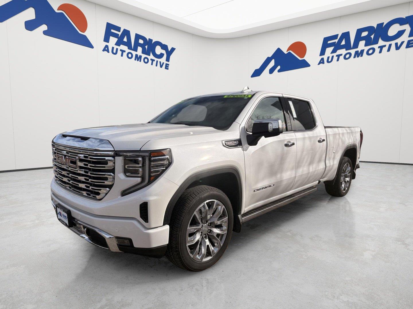 2025 GMC Sierra 1500 Denali Crew Cab 4WD