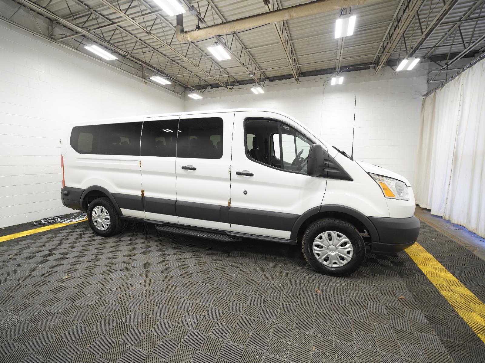 2016 Ford Transit 350 XLT Wagon Low Roof 60/40 Pass. 148WB's photo