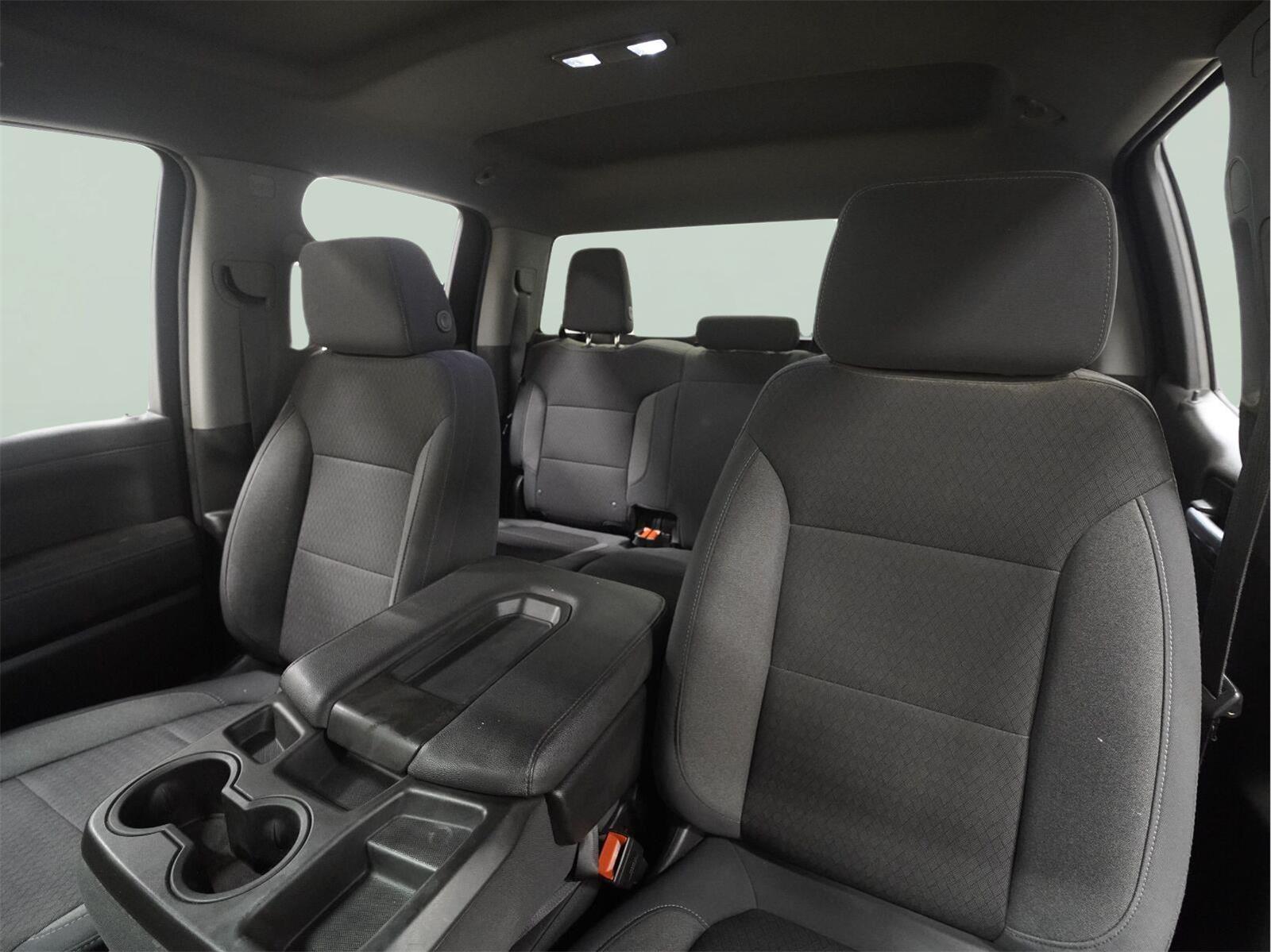 2021 Chevrolet Silverado 1500 LT - Photo 18