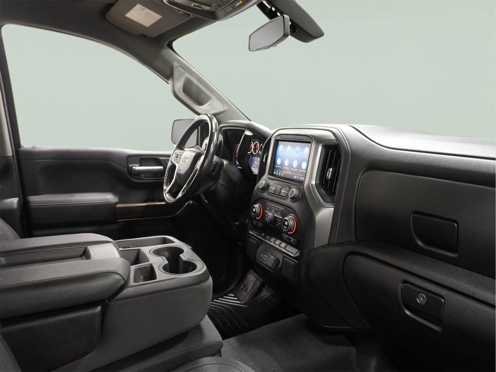 2021 Chevrolet Silverado 1500 LT - Photo 12