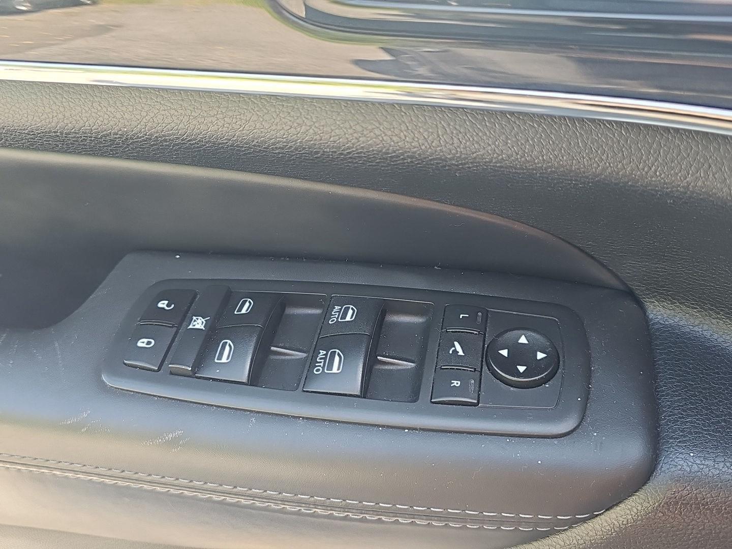 2021 Jeep Grand Cherokee Overland - Photo 28