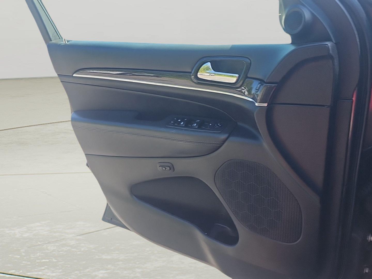 2021 Jeep Grand Cherokee Overland - Photo 30