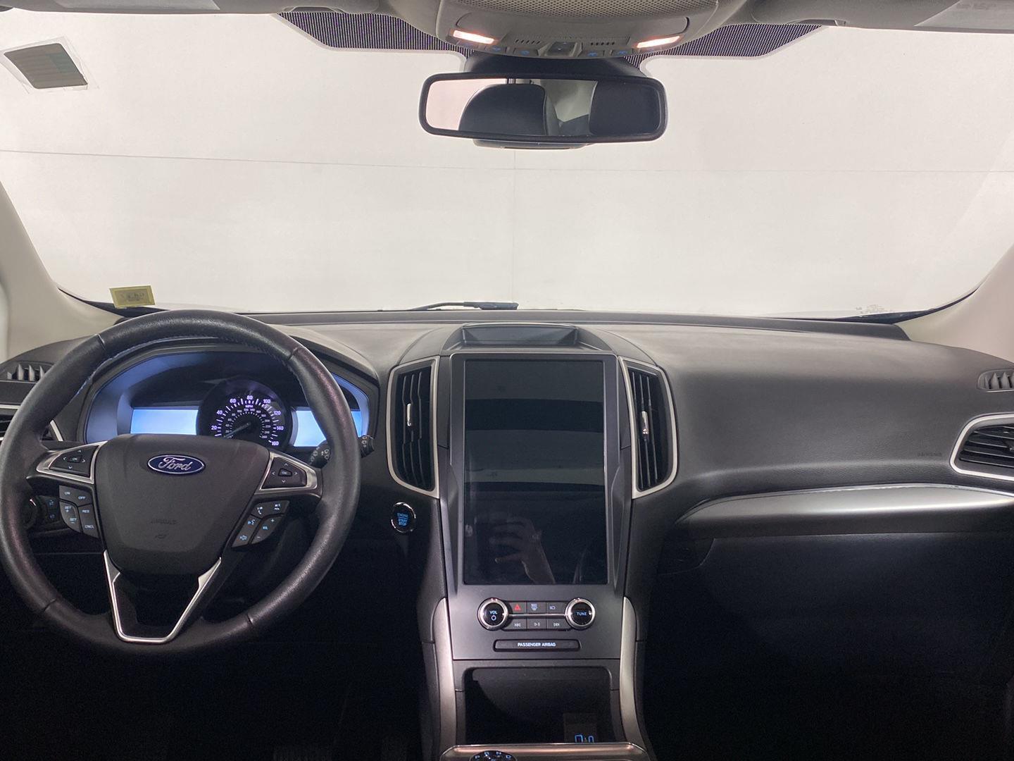 Used 2022 Blue Metallic Ford SEL image 18