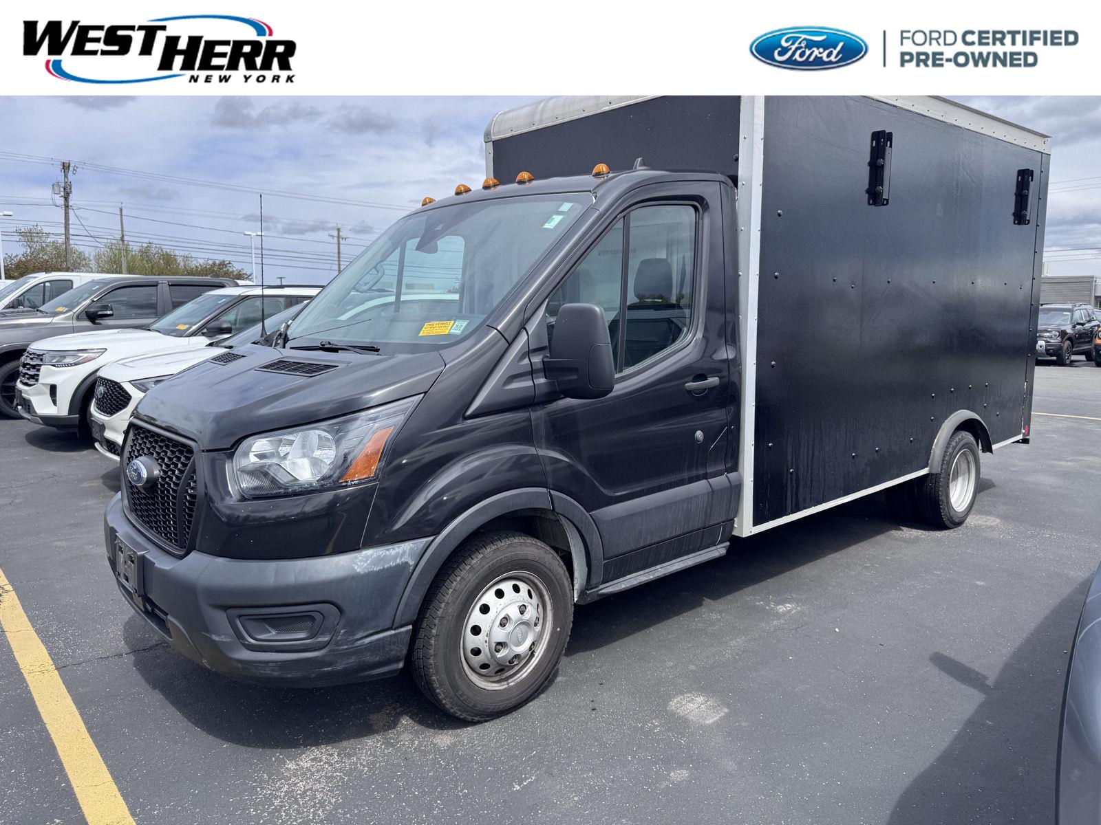 2022 Ford Transit Chassis Van Rear-Wheel Drive