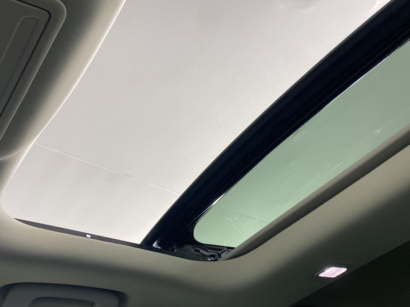 Used 2021 Shadow Black Ford  image 9