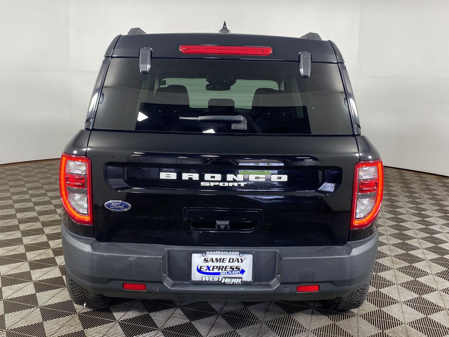 Used 2021 Shadow Black Ford  image 19