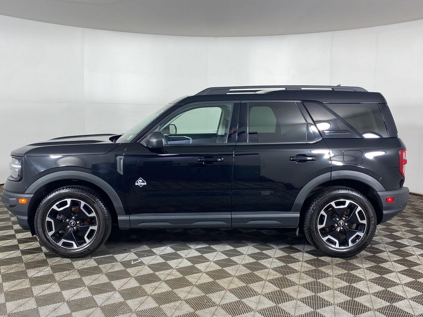 Used 2021 Shadow Black Ford  image 25