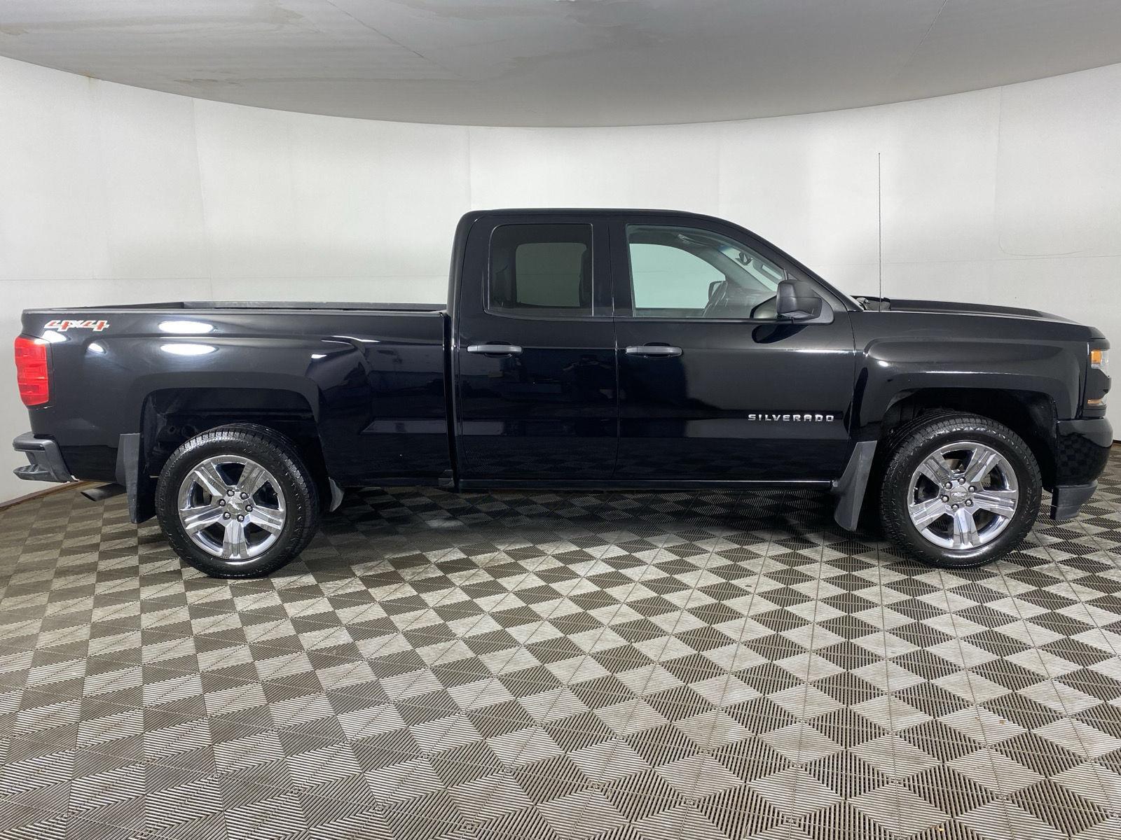 Used 2017 Black Chevrolet Custom image 3