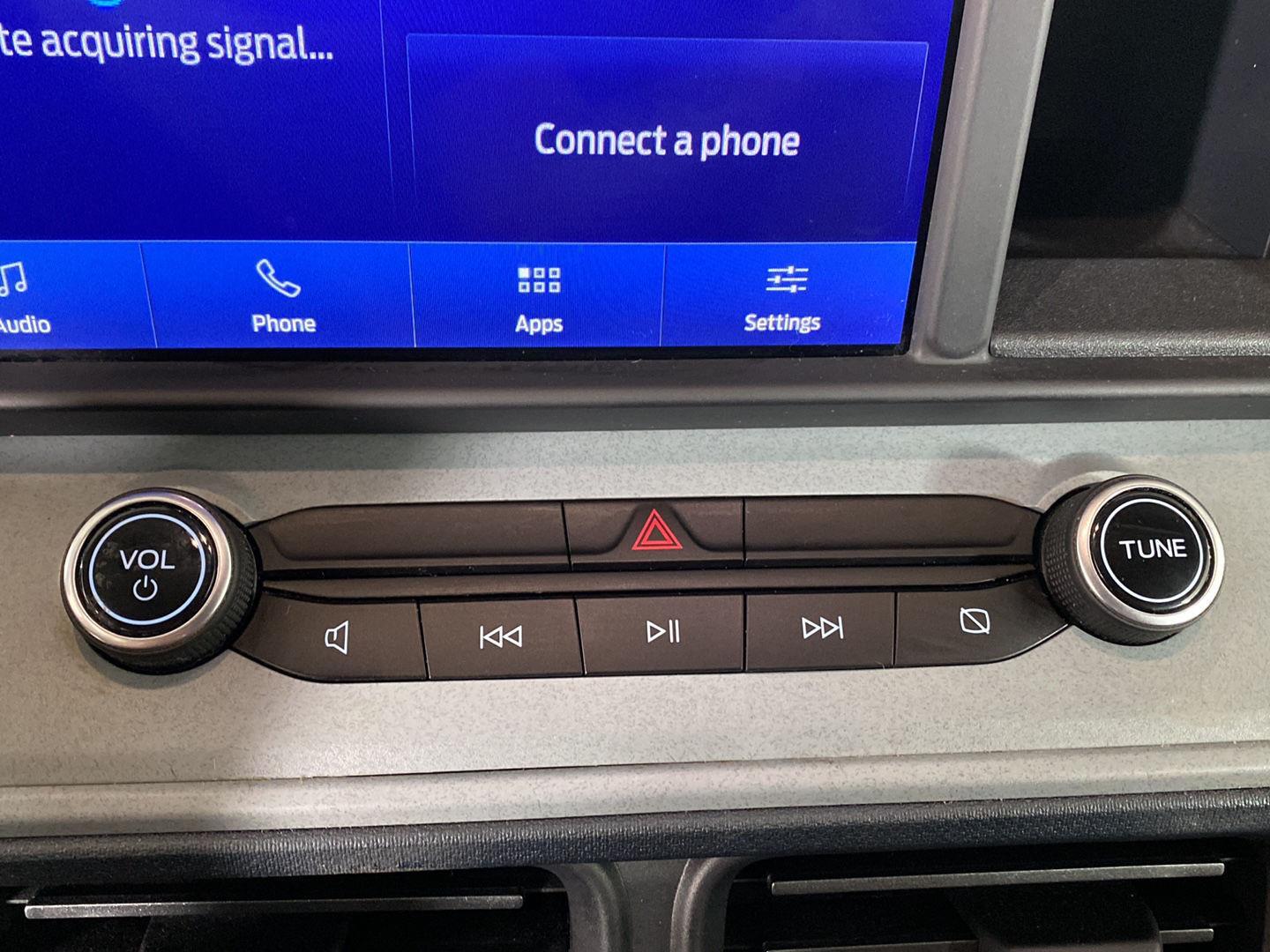 Certified Used 2022 Oxford White Ford LARIAT image 5