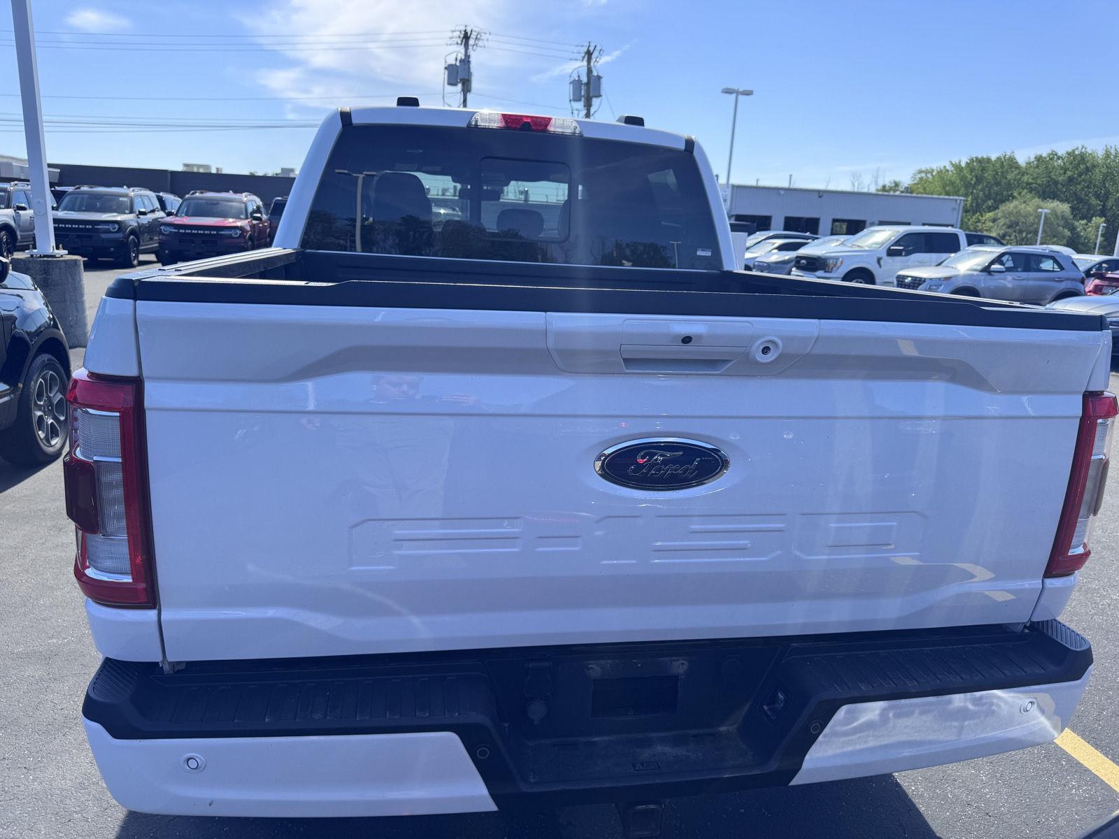 Used 2021 Oxford White Ford LARIAT image 5
