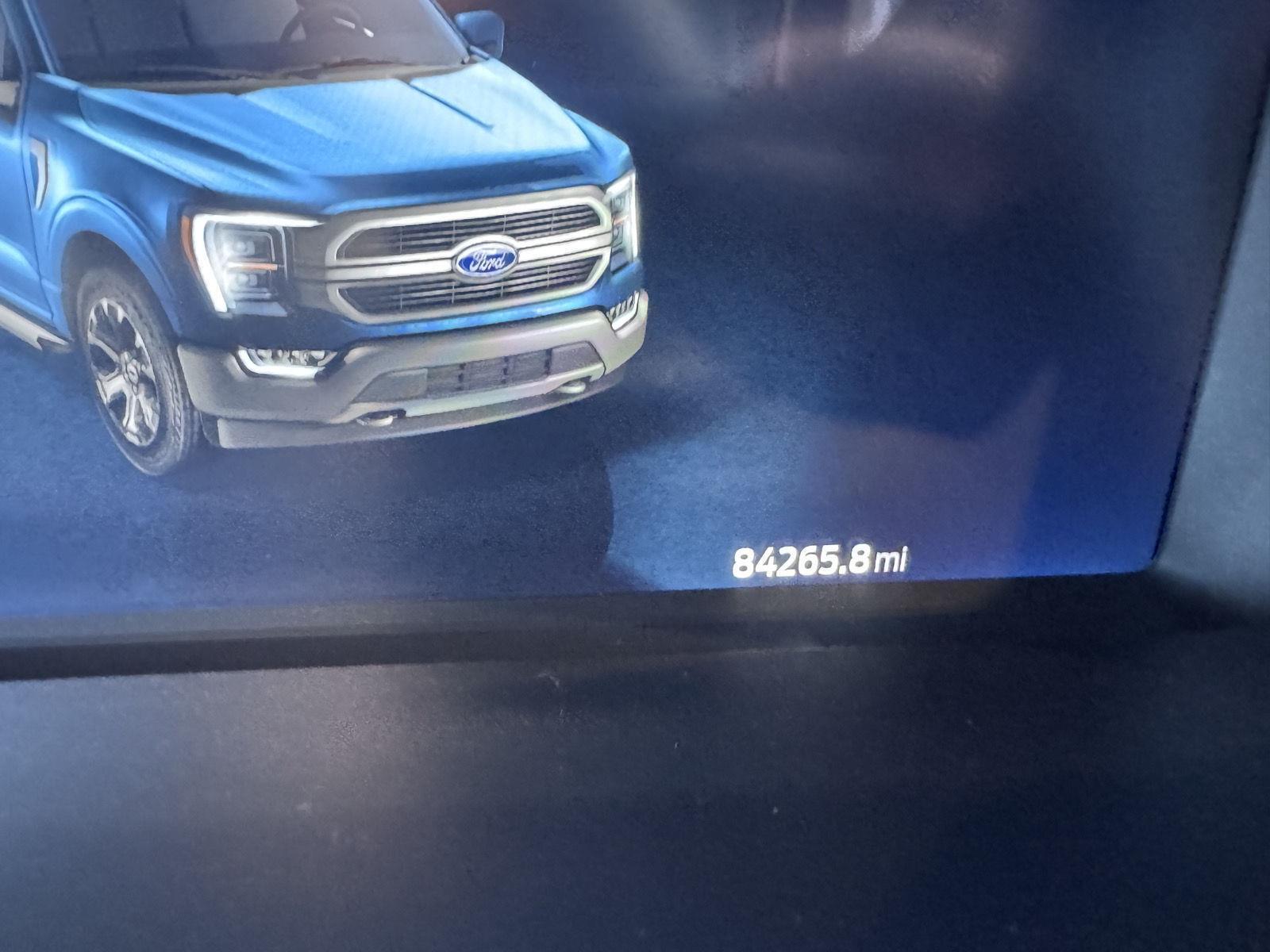 Used 2021 Oxford White Ford LARIAT image 10