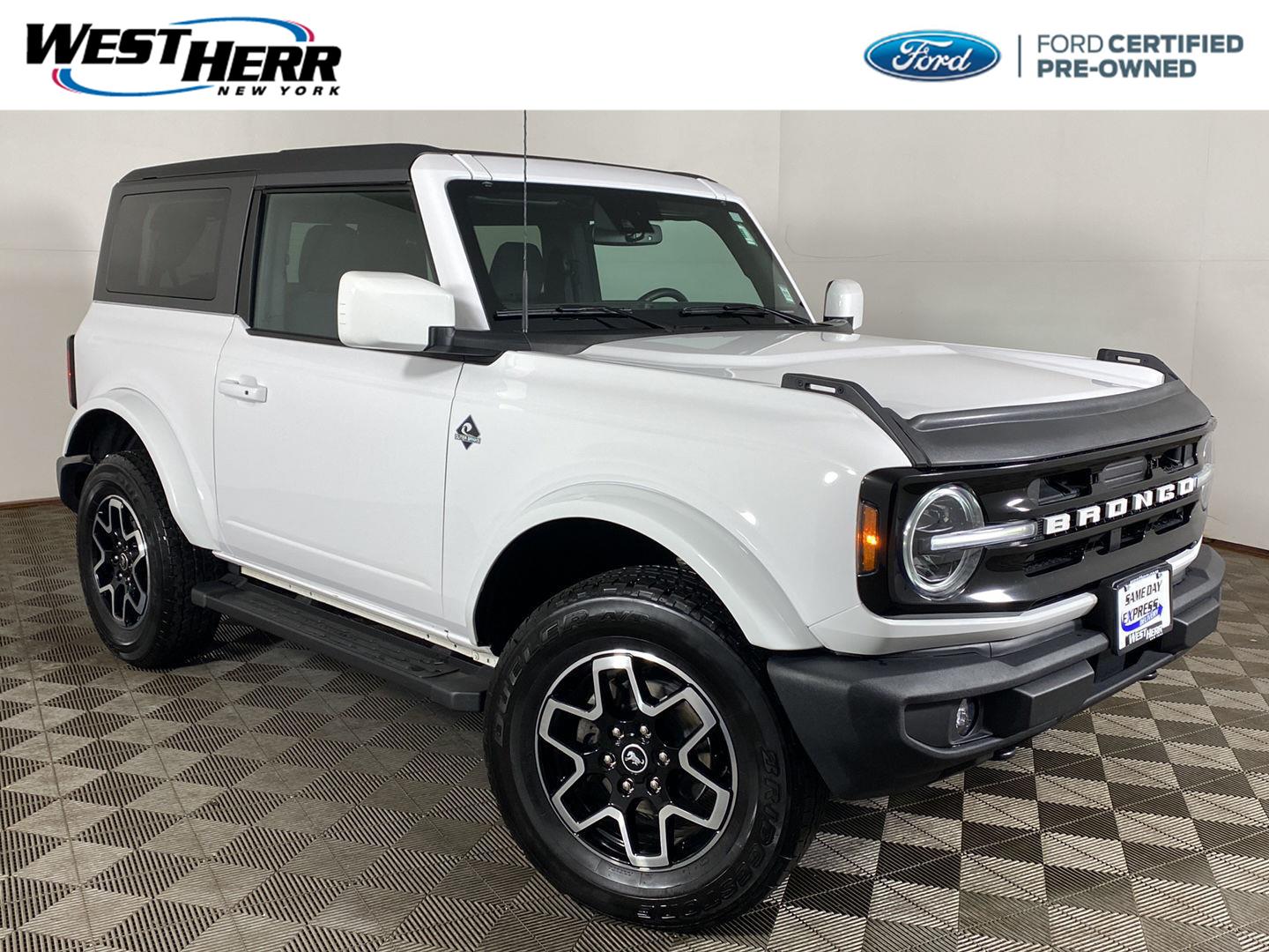 2023 Ford Bronco Outer Banks 2-Door 4WD