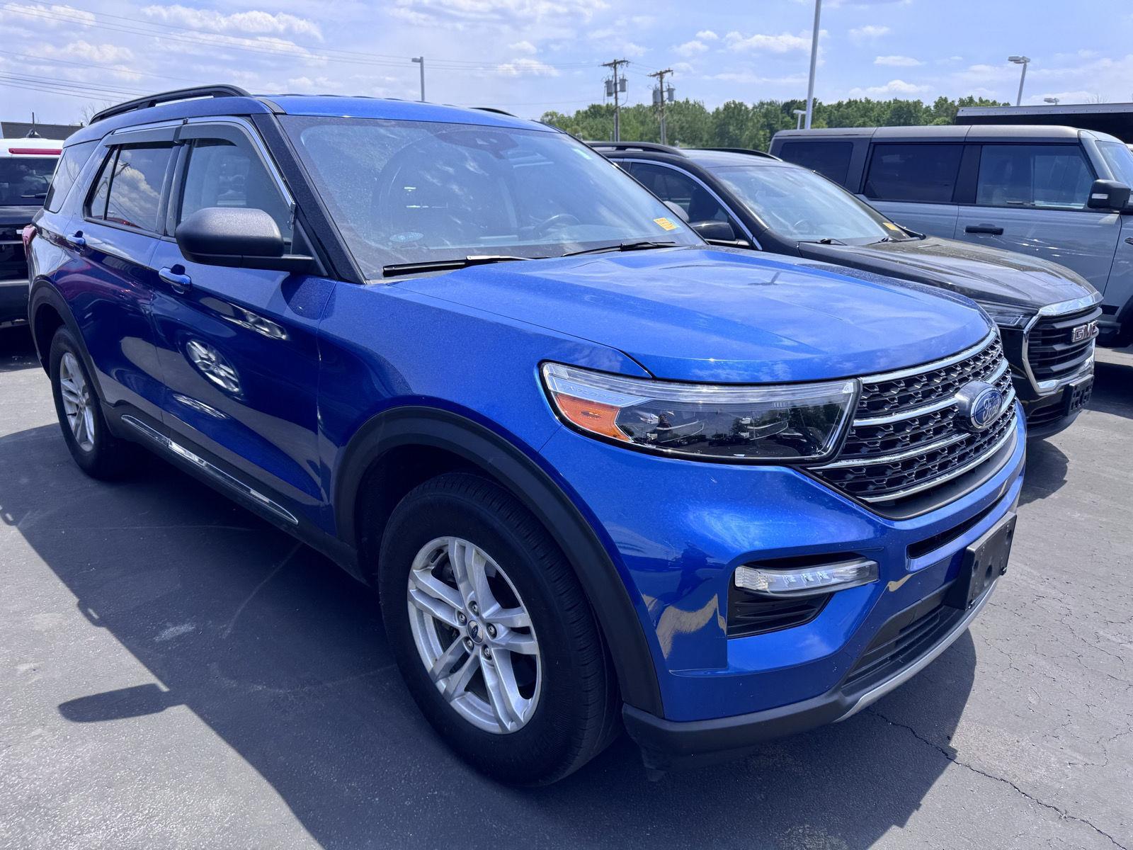 Used 2021 Atlas Blue Ford XLT image 3