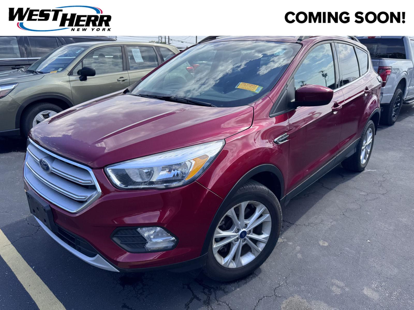 Ruby Red Metallic Tinted Clearcoat 2018 Ford Escape SUV / Crossover All-Wheel Drive 6-Speed Automatic