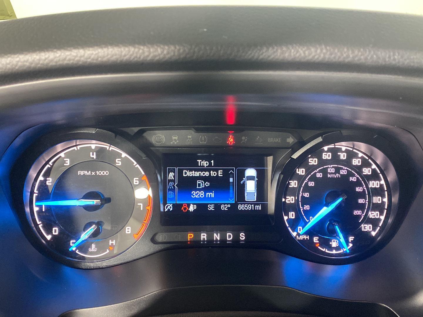 Used 2019 Magnetic Ford XLT image 2