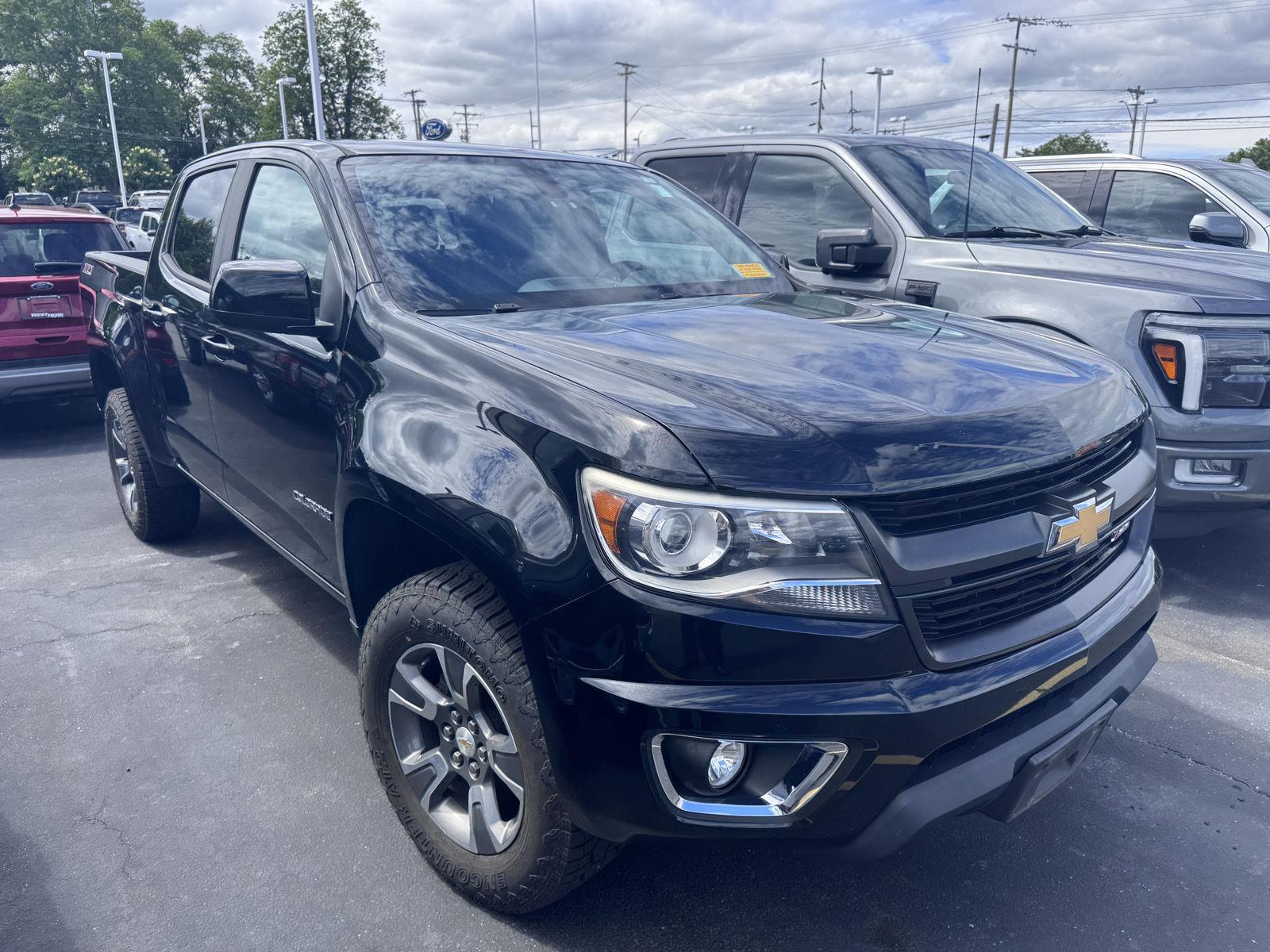 Used 2016 Black Chevrolet 4WD Z71 image 3