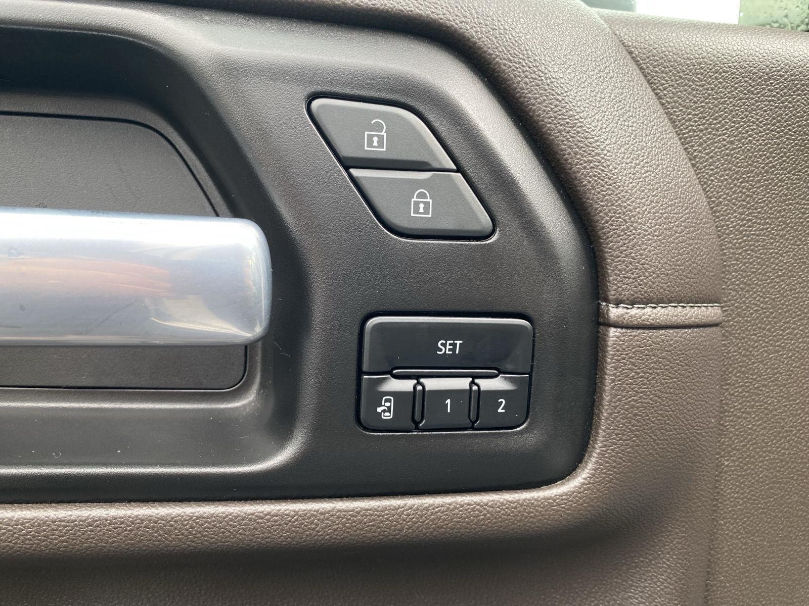 Used 2021 White Frost GMC Denali image 13