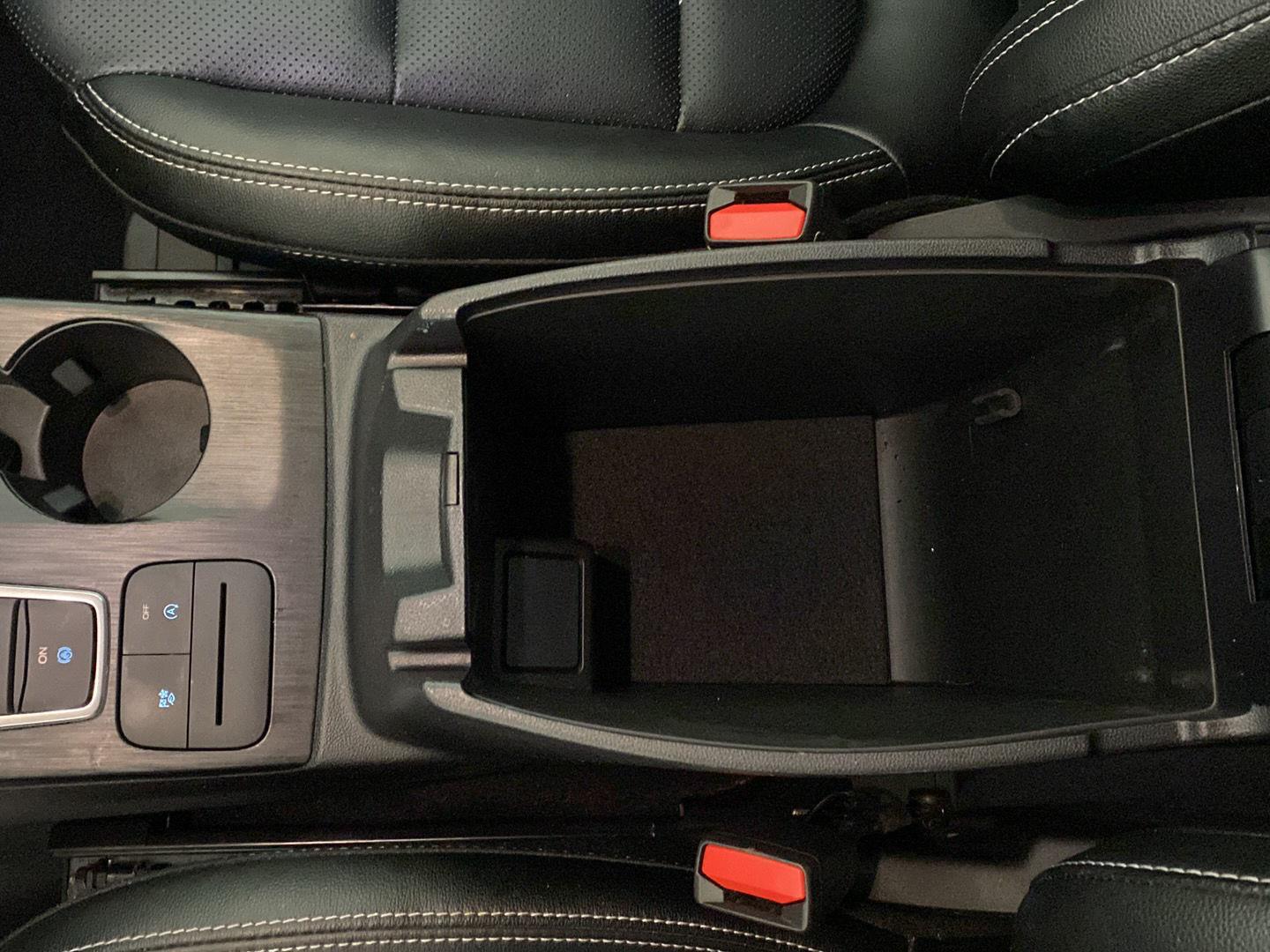 Used 2022 Carbonized Gray Ford SEL image 10