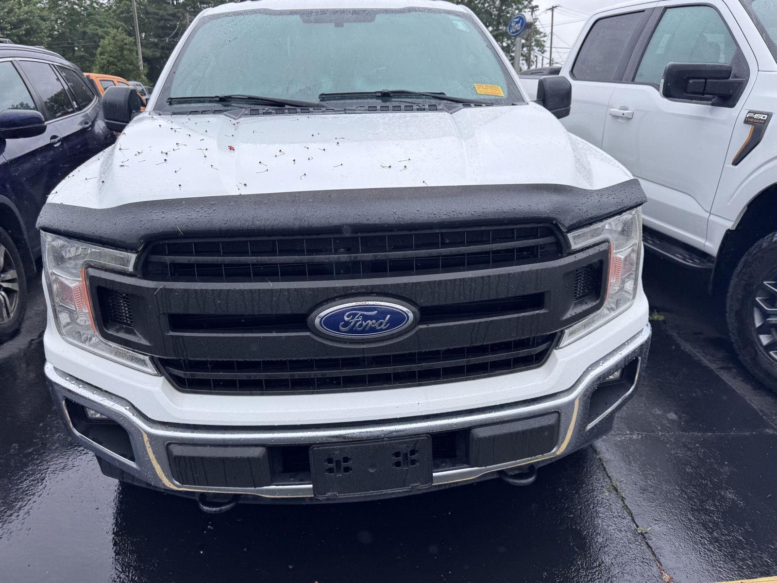 View vehicle photo 2