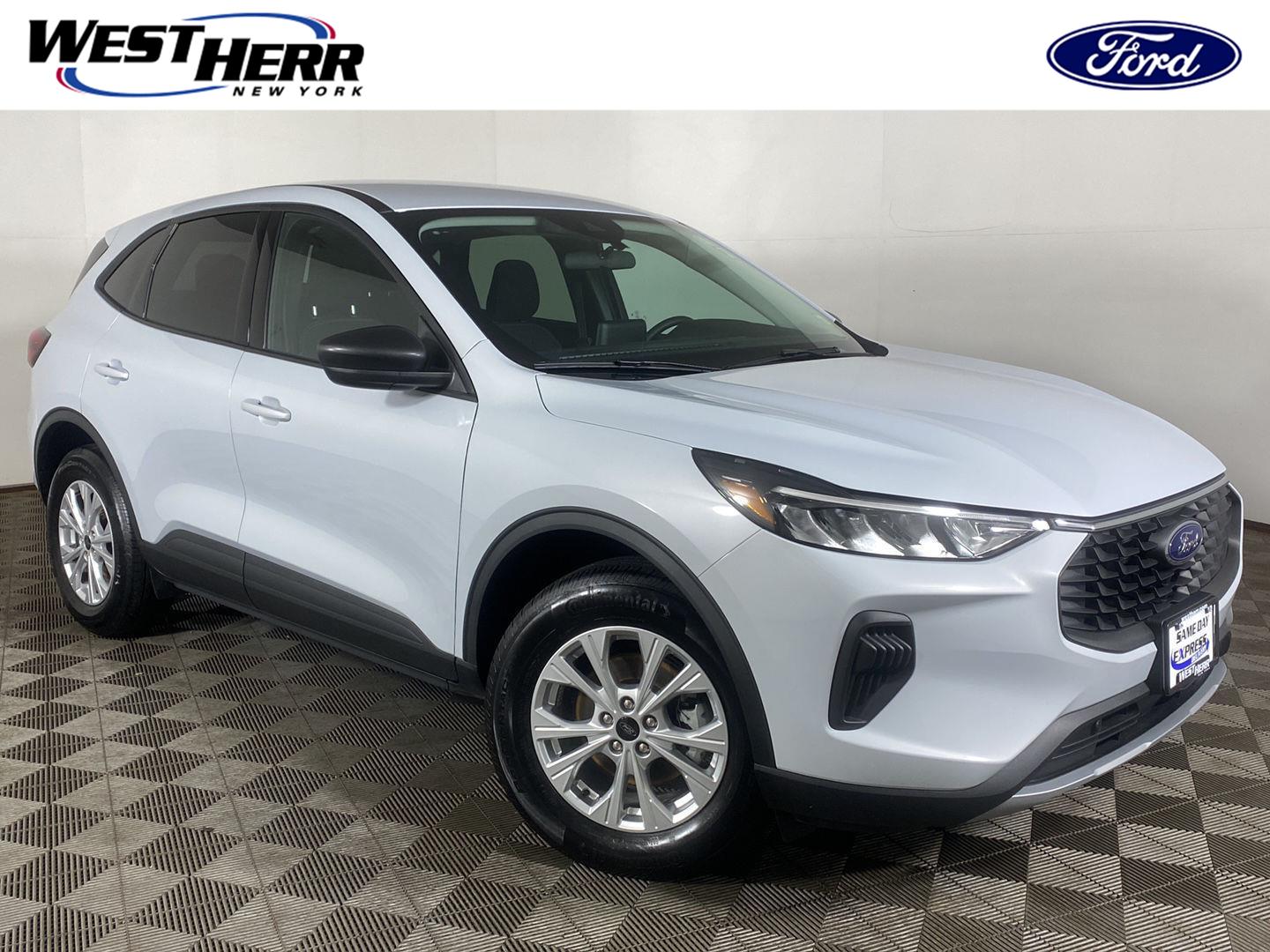 Space Silver 2025 Ford Escape SUV / Crossover All-Wheel Drive 8-Speed Automatic