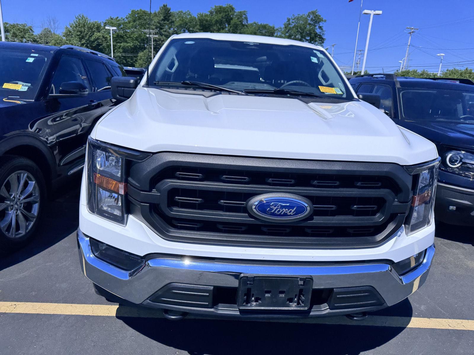 Used 2023 Oxford White Ford XL image 2