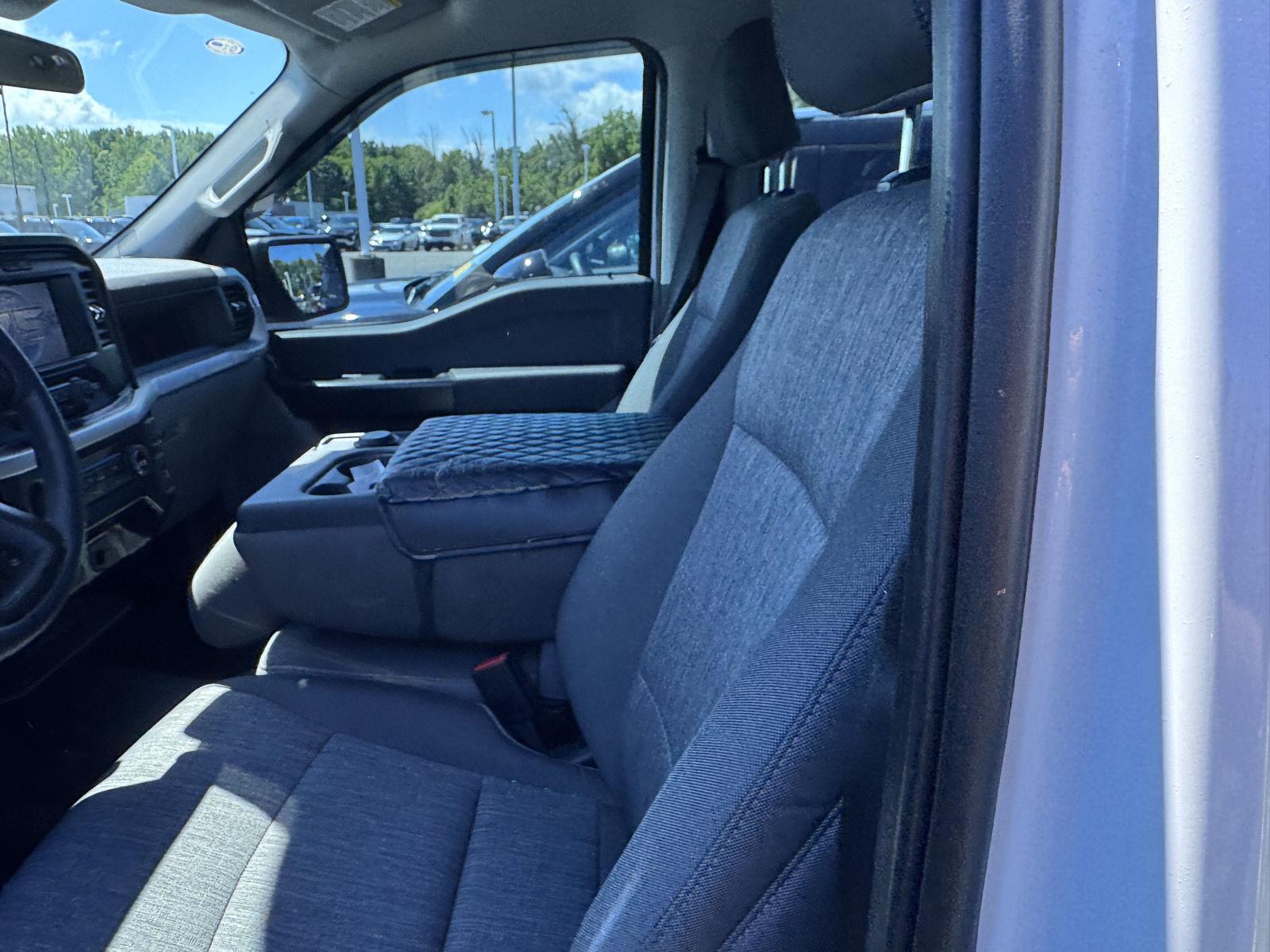 Used 2023 Oxford White Ford XL image 7