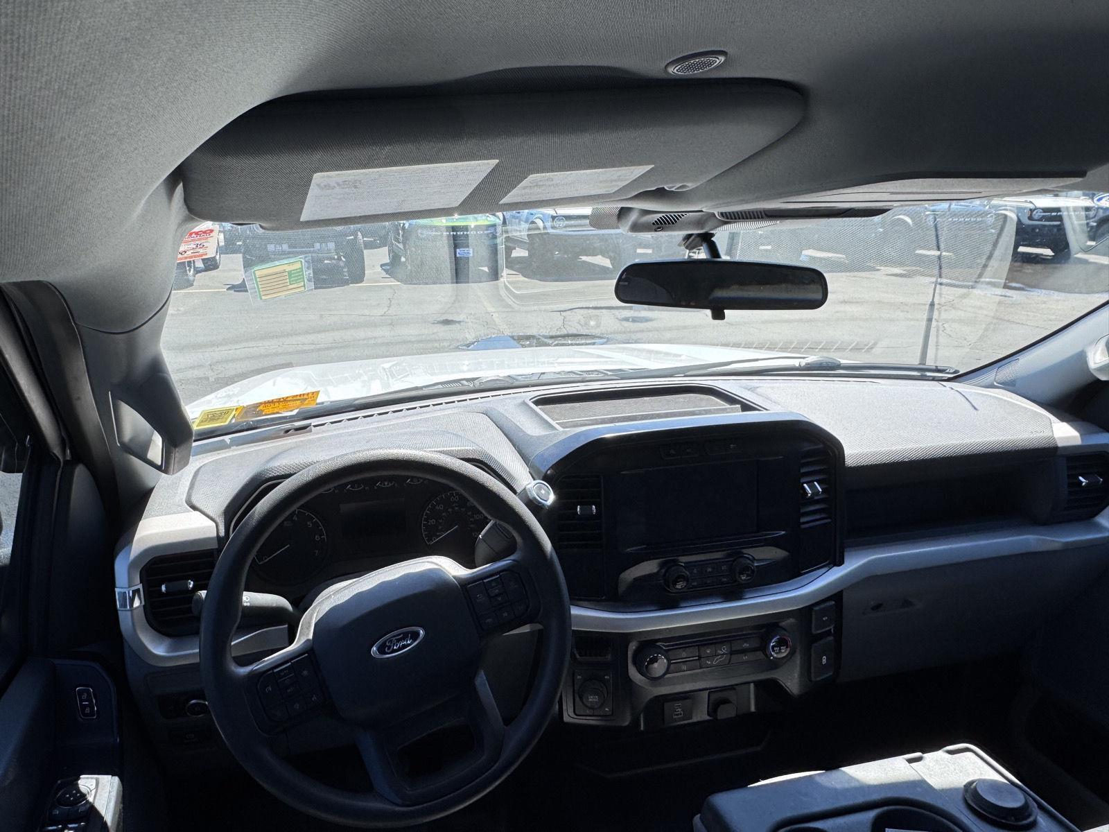 Used 2023 Oxford White Ford XL image 8