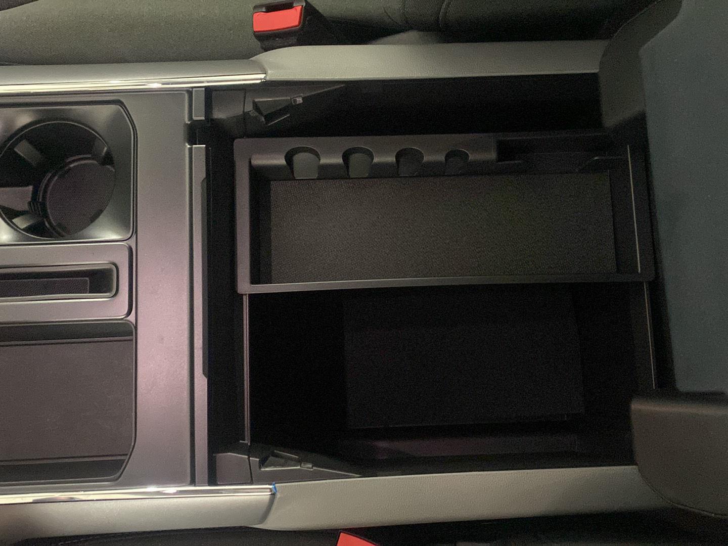 New 2026 Agate Black Ford XLT image 10