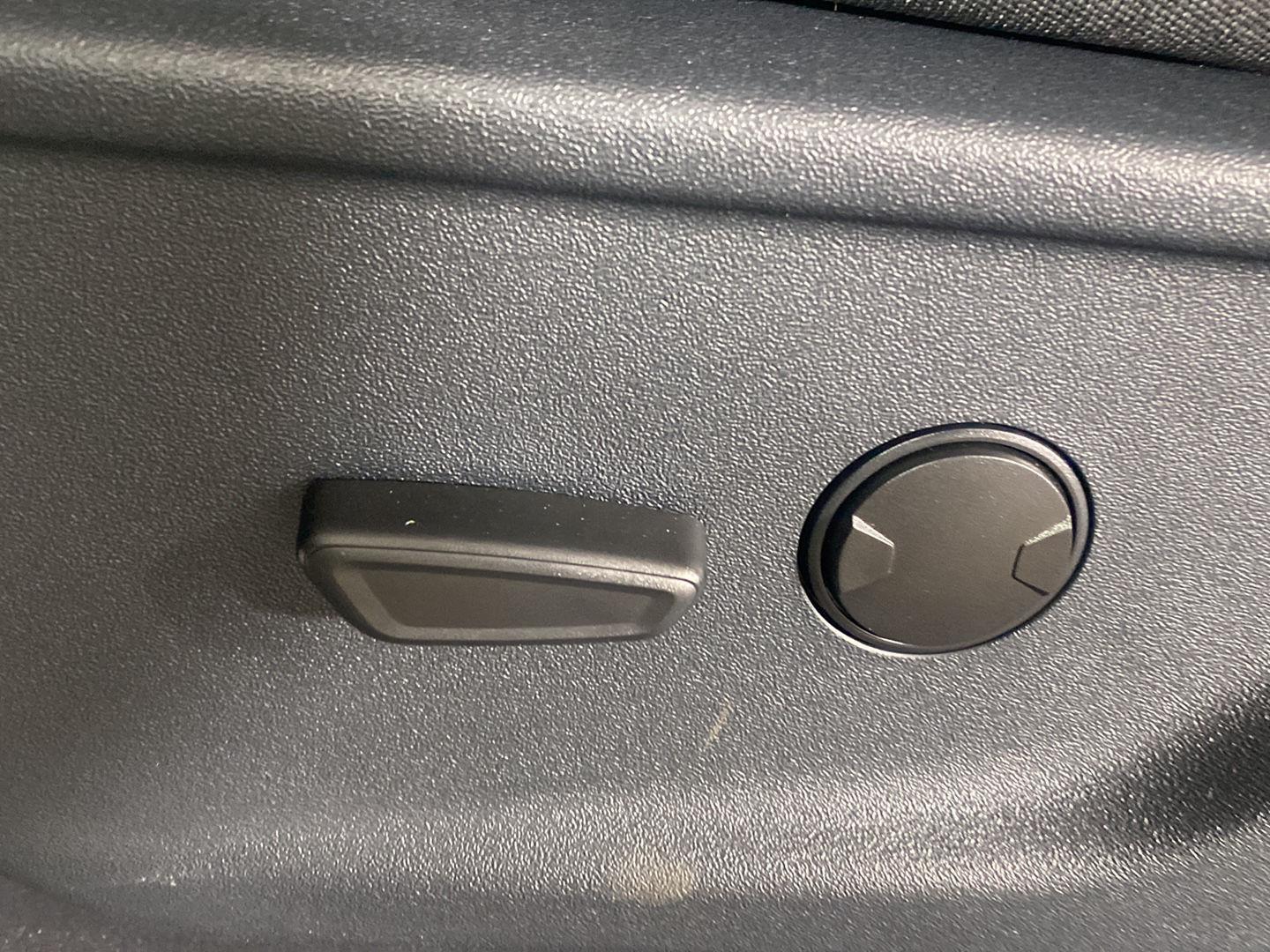 New 2026 Agate Black Ford XLT image 19