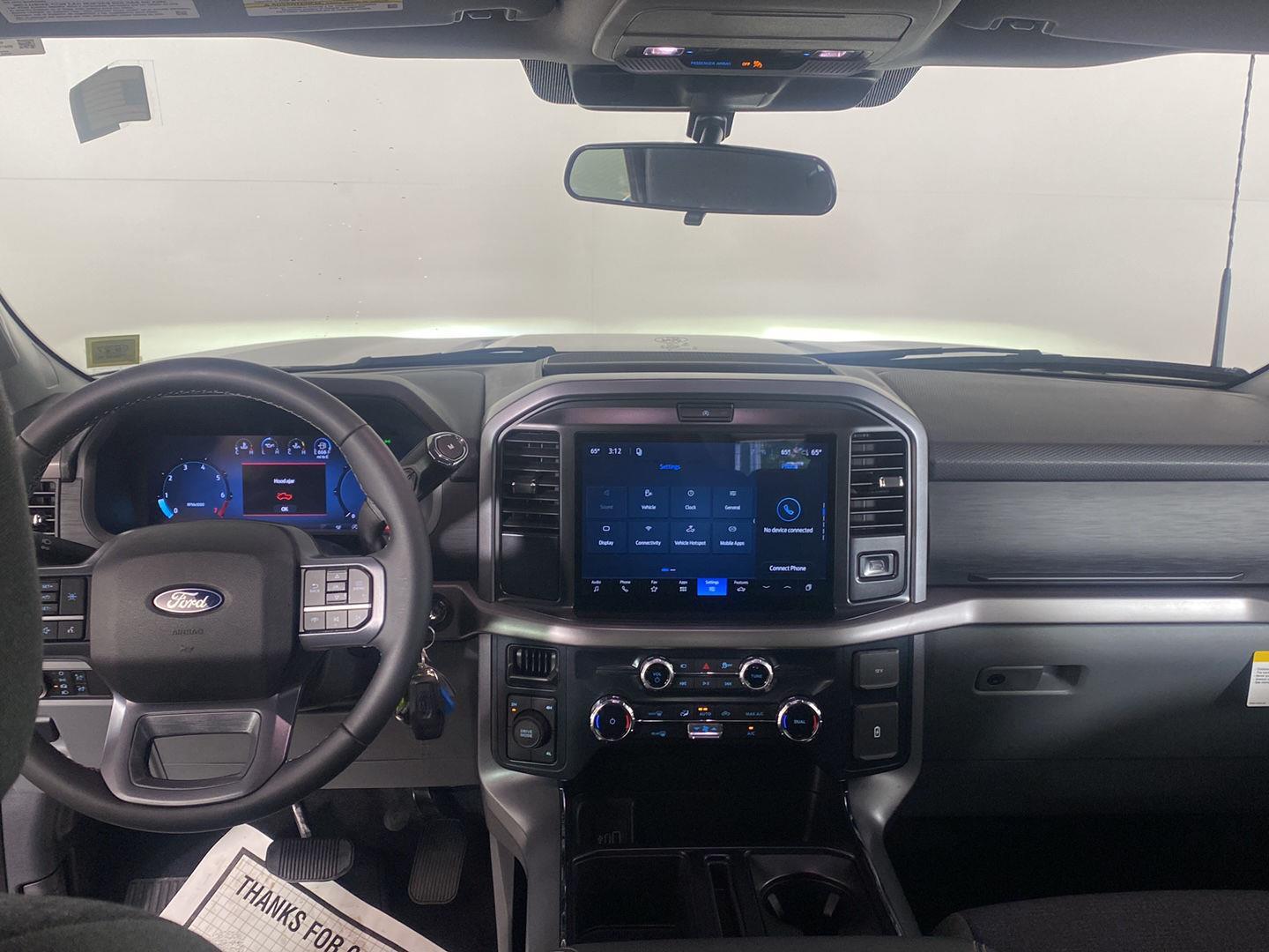 New 2026 Agate Black Ford XLT image 23