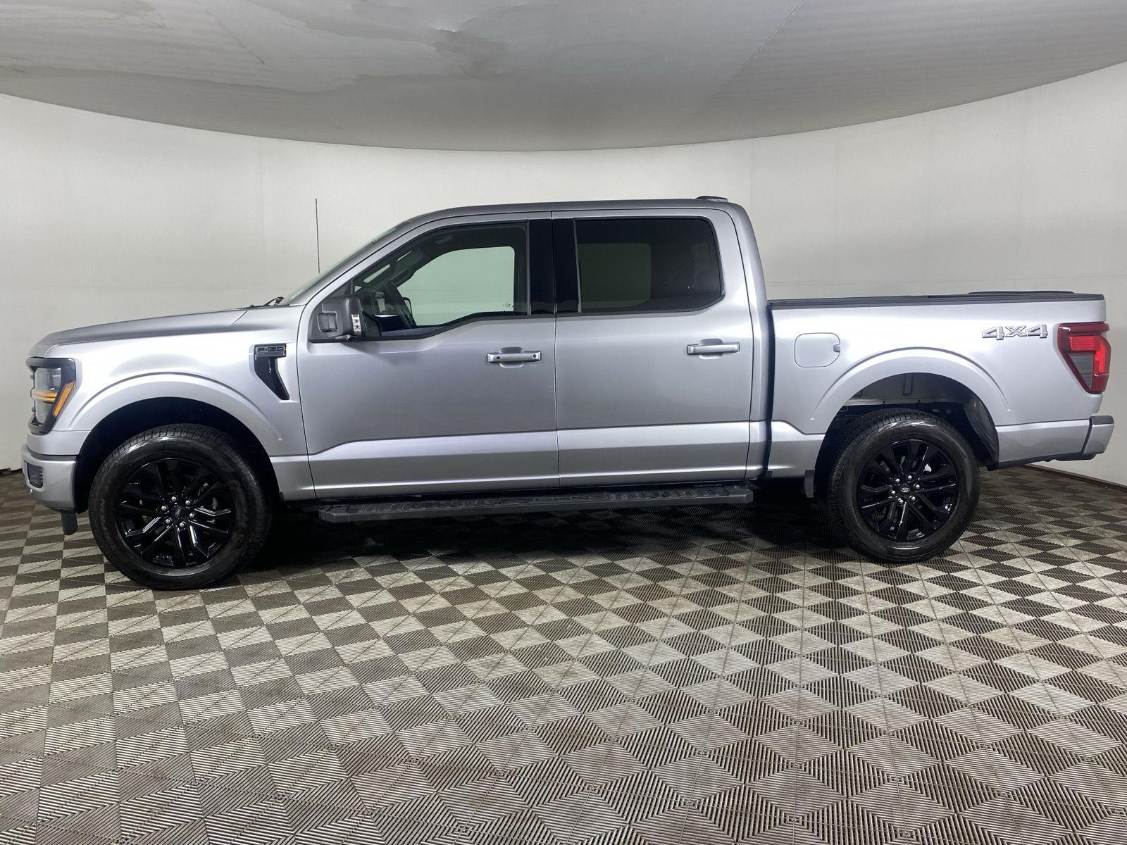 New 2026 Iconic Silver Ford XLT image 31