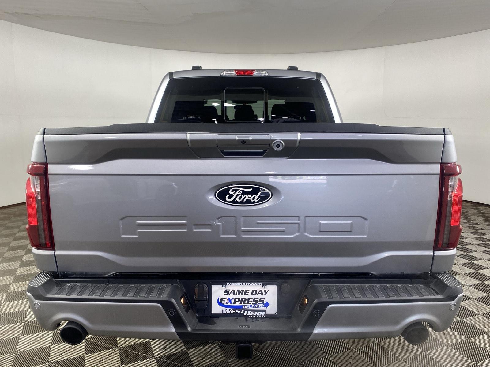 New 2026 Iconic Silver Ford XLT image 38