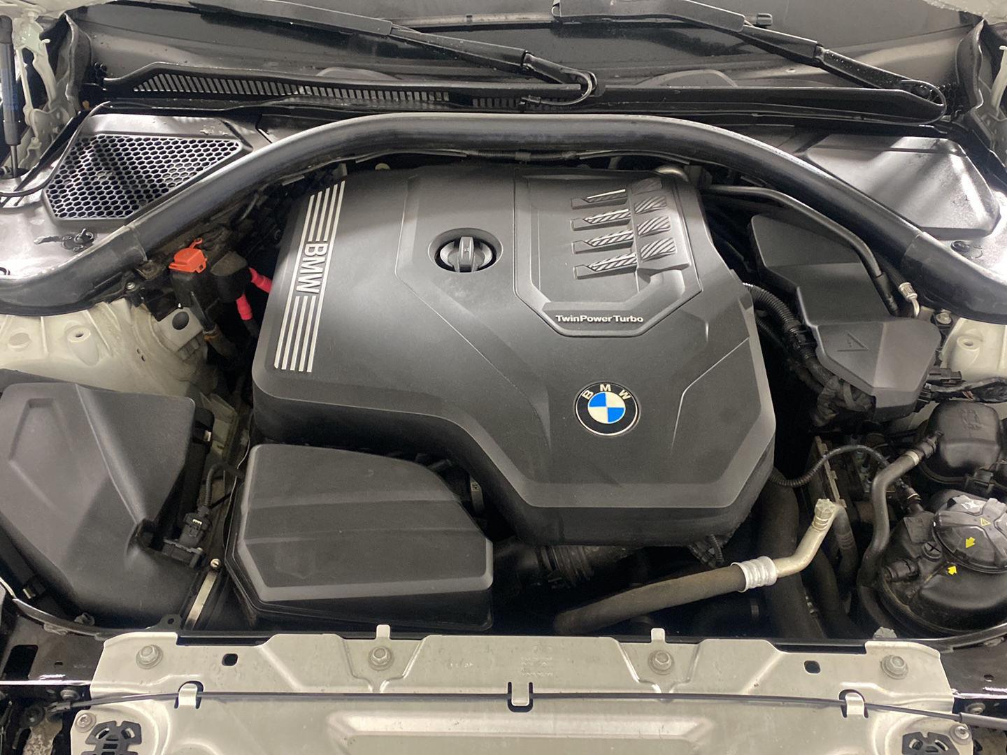 Used 2020 Alpine White BMW 330i xDrive image 21
