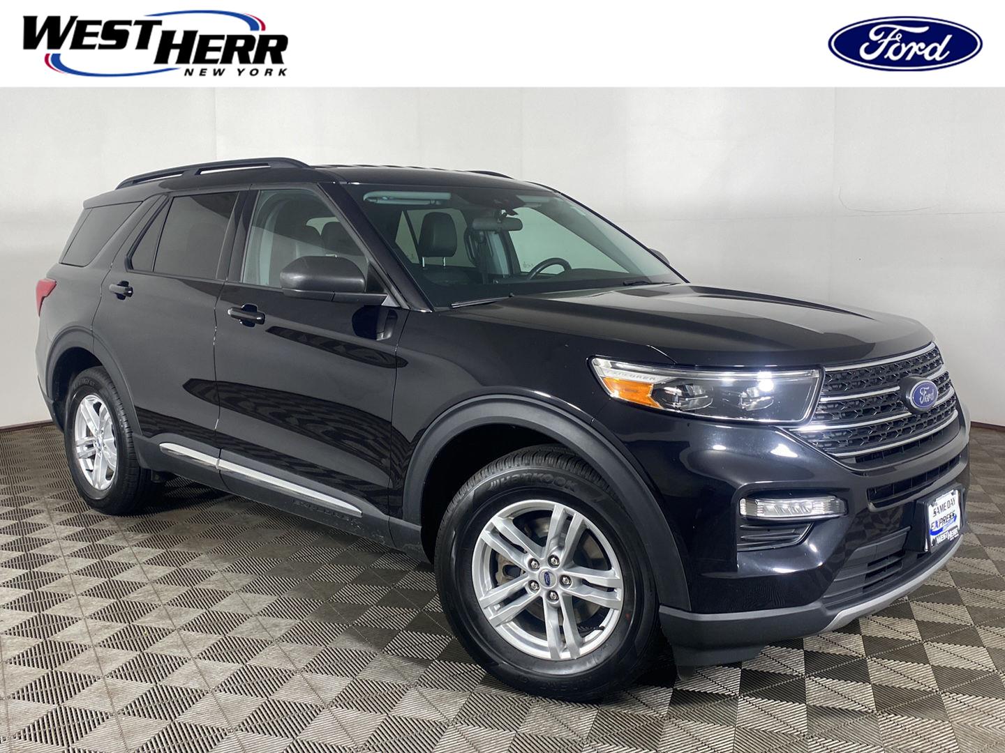 Agate Black 2023 Ford Explorer SUV / Crossover All-Wheel Drive Automatic
