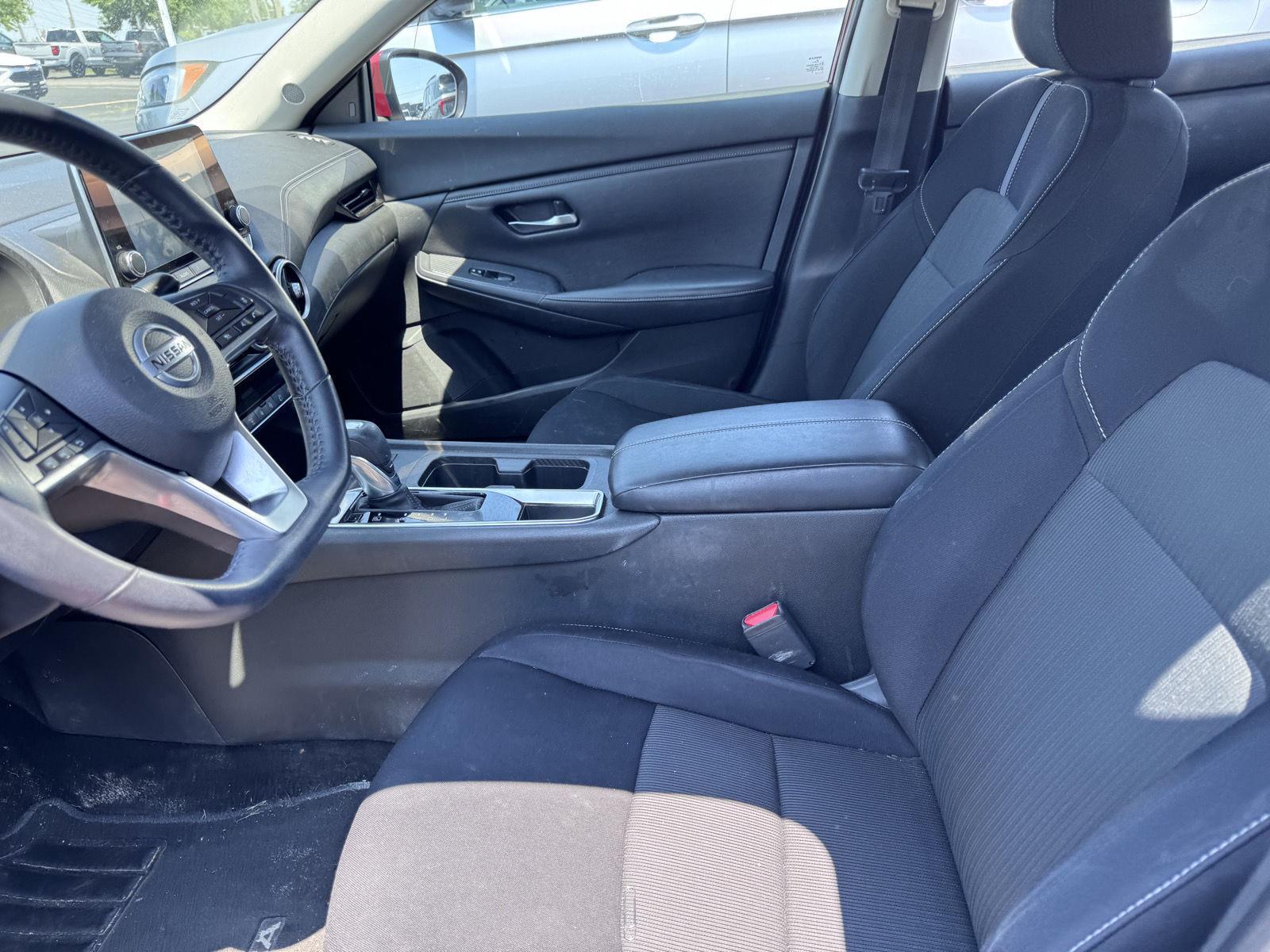 Used 2020 Scarlet Ember Tintcoat Nissan SV image 7