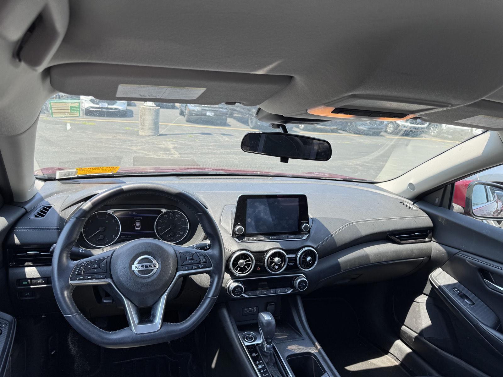 Used 2020 Scarlet Ember Tintcoat Nissan SV image 8